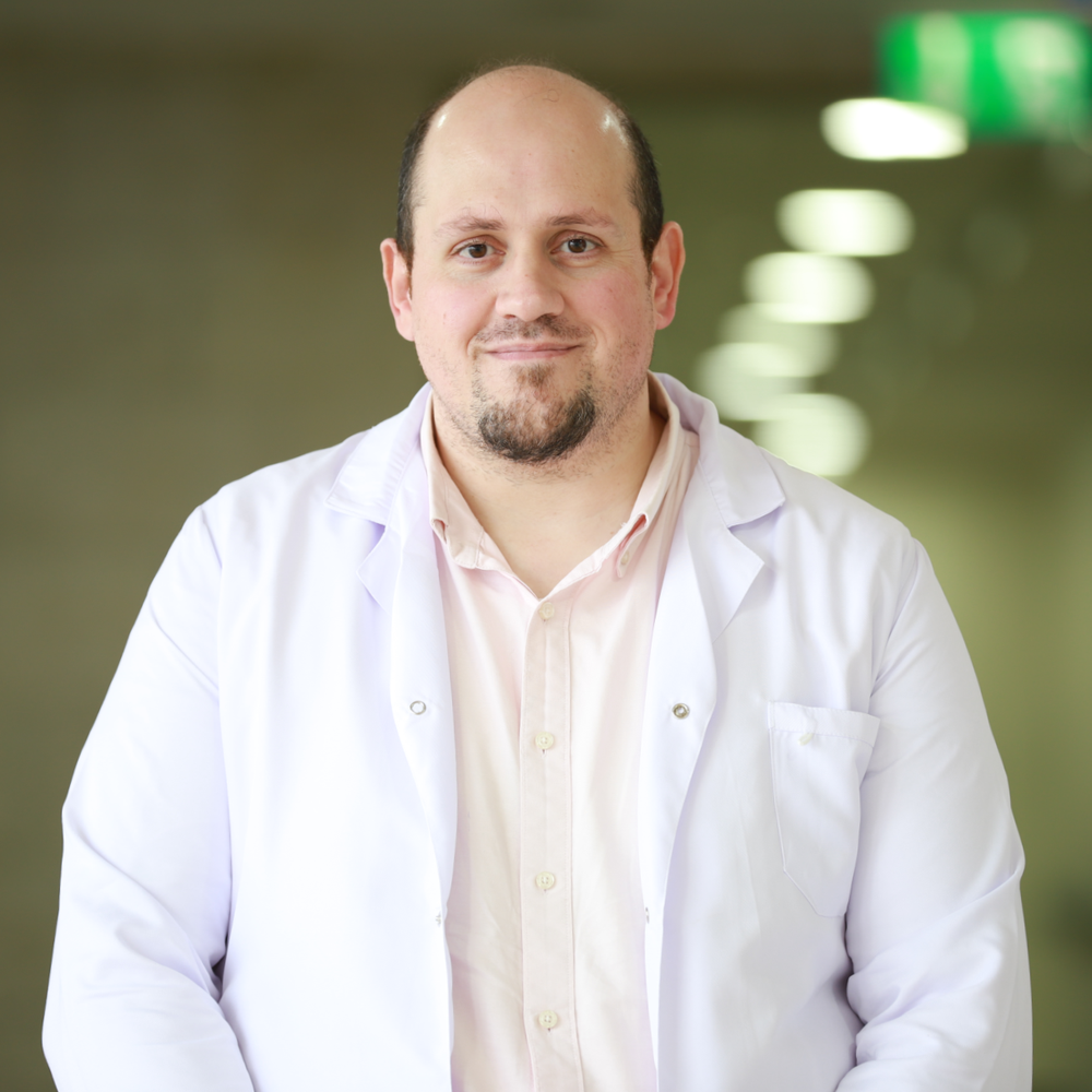 Dr. Mohammad Almor
